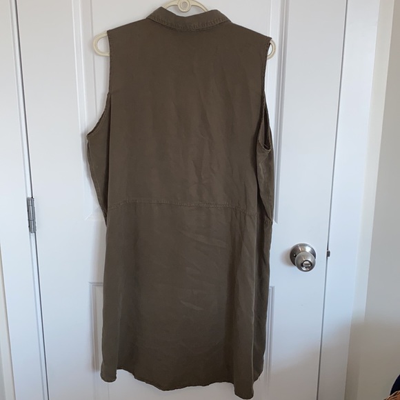 Dex Button Up Sleeveless Shirt Dress - Picture 5 of 5